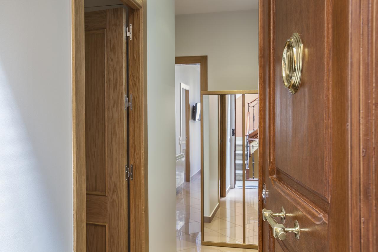 Bcngotic43 Apartment Barcelona Luaran gambar