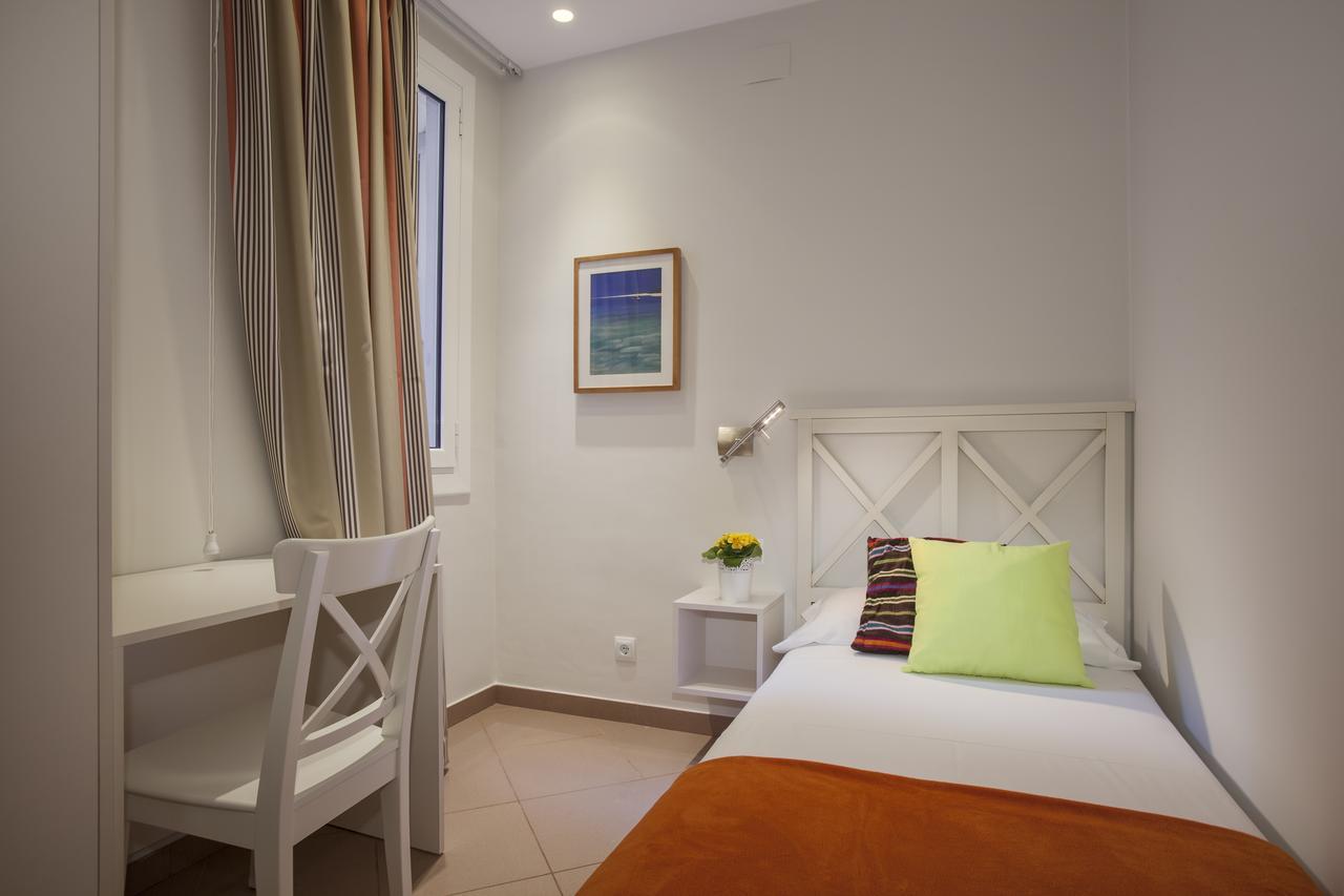 Bcngotic43 Apartment Barcelona Luaran gambar